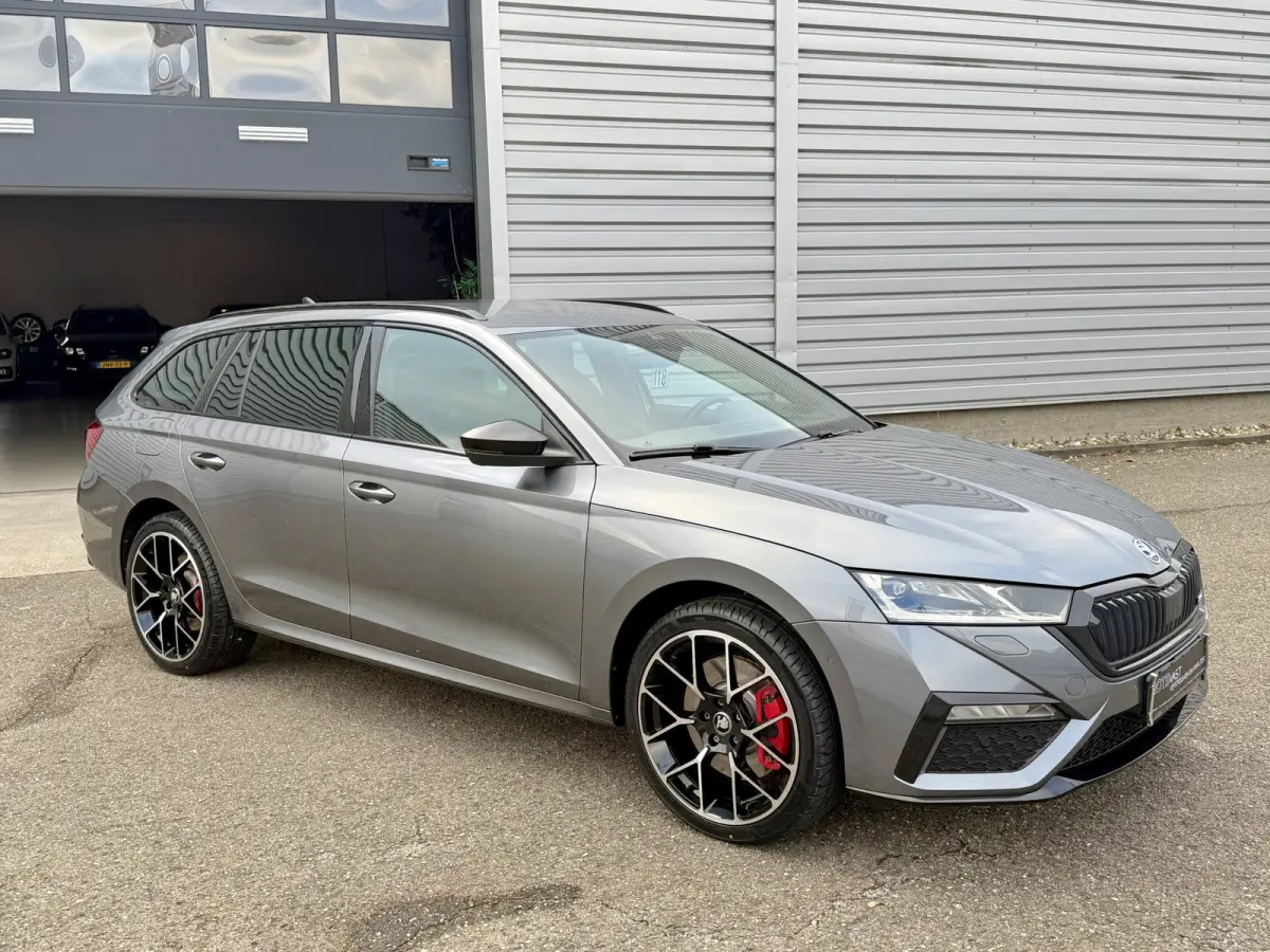 1.4 TSI RS iV Headup|Camera|ACC|Keyles BTW! Dealer OH