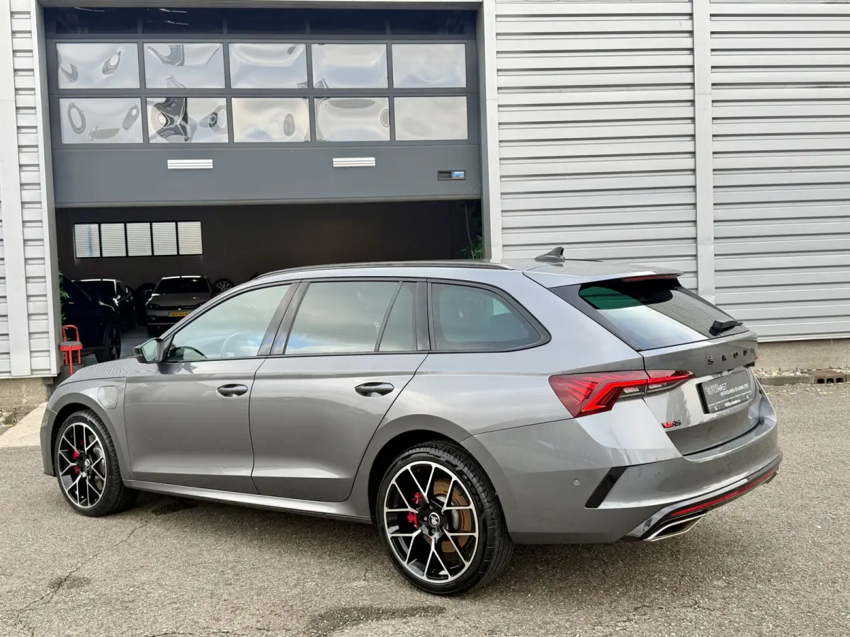 1.4 TSI RS iV Headup|Camera|ACC|Keyles BTW! Dealer OH