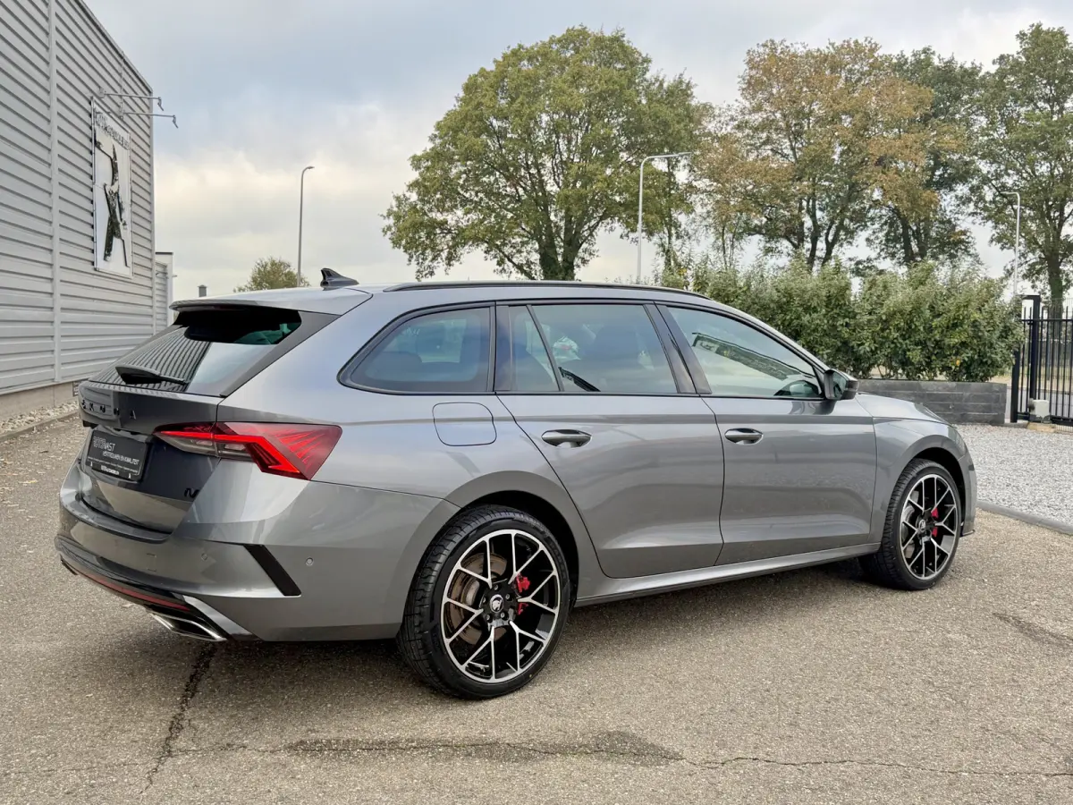 1.4 TSI RS iV Headup|Camera|ACC|Keyles BTW! Dealer OH