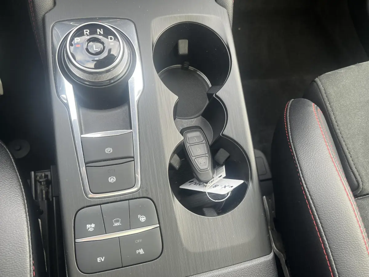 2.5 PHEV Graphite Tech Edition | Adaptieve Cruise Control | Panorama Dak | BLIS | Head Up display | Elekt. Wegklapbare Trekhaak | Elekt. Verstelbare Voorstoelen | Stoelverwaming Voor + Achte