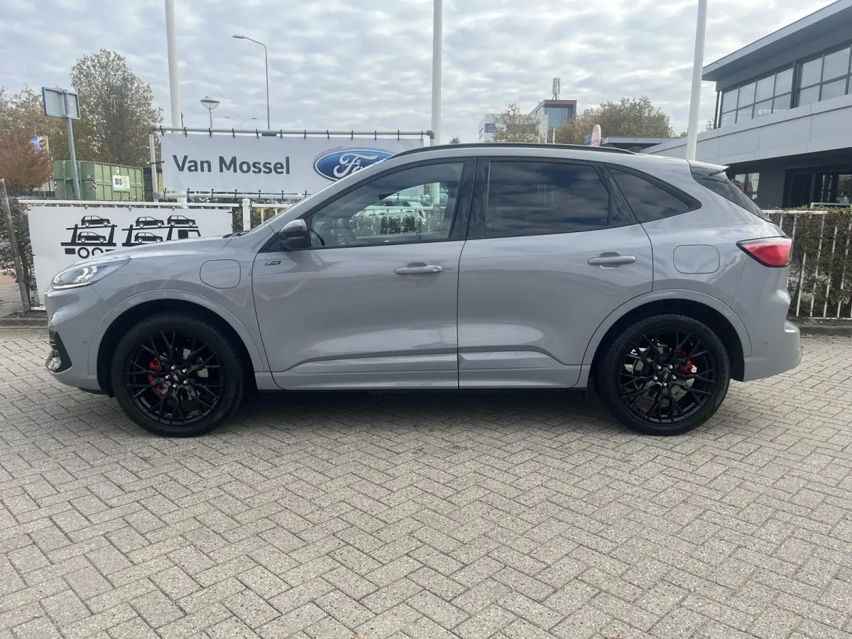 2.5 PHEV Graphite Tech Edition | Adaptieve Cruise Control | Panorama Dak | BLIS | Head Up display | Elekt. Wegklapbare Trekhaak | Elekt. Verstelbare Voorstoelen | Stoelverwaming Voor + Achte