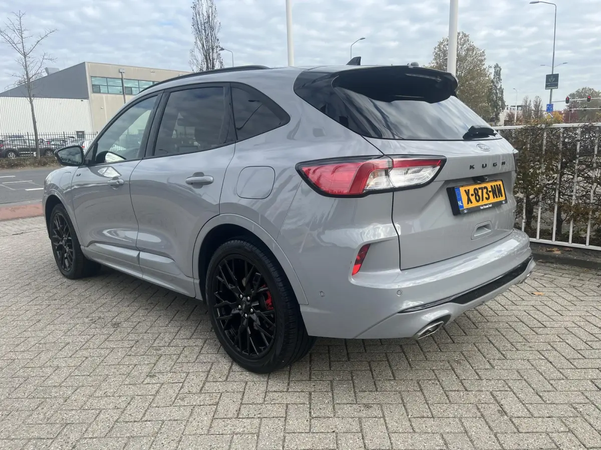 2.5 PHEV Graphite Tech Edition | Adaptieve Cruise Control | Panorama Dak | BLIS | Head Up display | Elekt. Wegklapbare Trekhaak | Elekt. Verstelbare Voorstoelen | Stoelverwaming Voor + Achte
