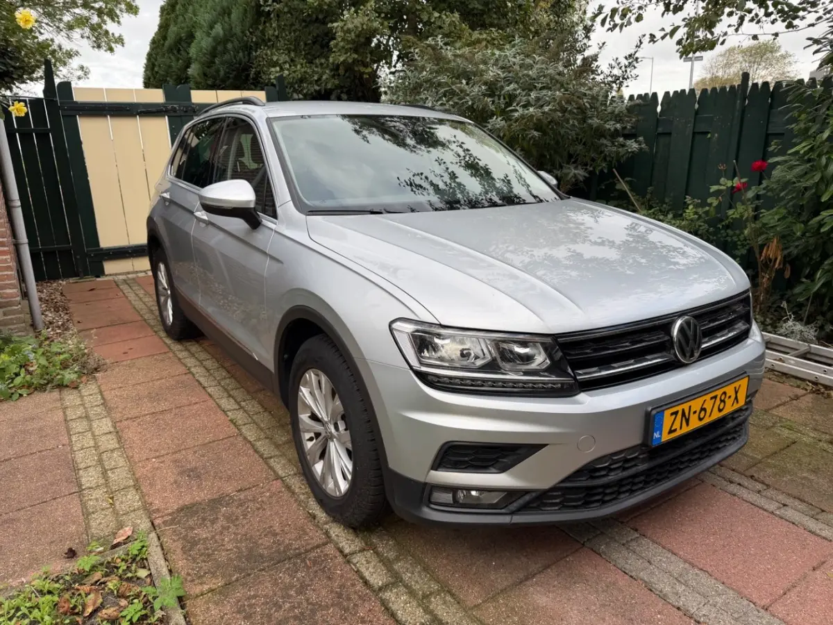 1.5 TSI ACT Automaat Comfortline l Unieke kmstand! l Dealeronderhouden l Navigatie l Climate Control l Trekhaak l Adaptive Cr Control l