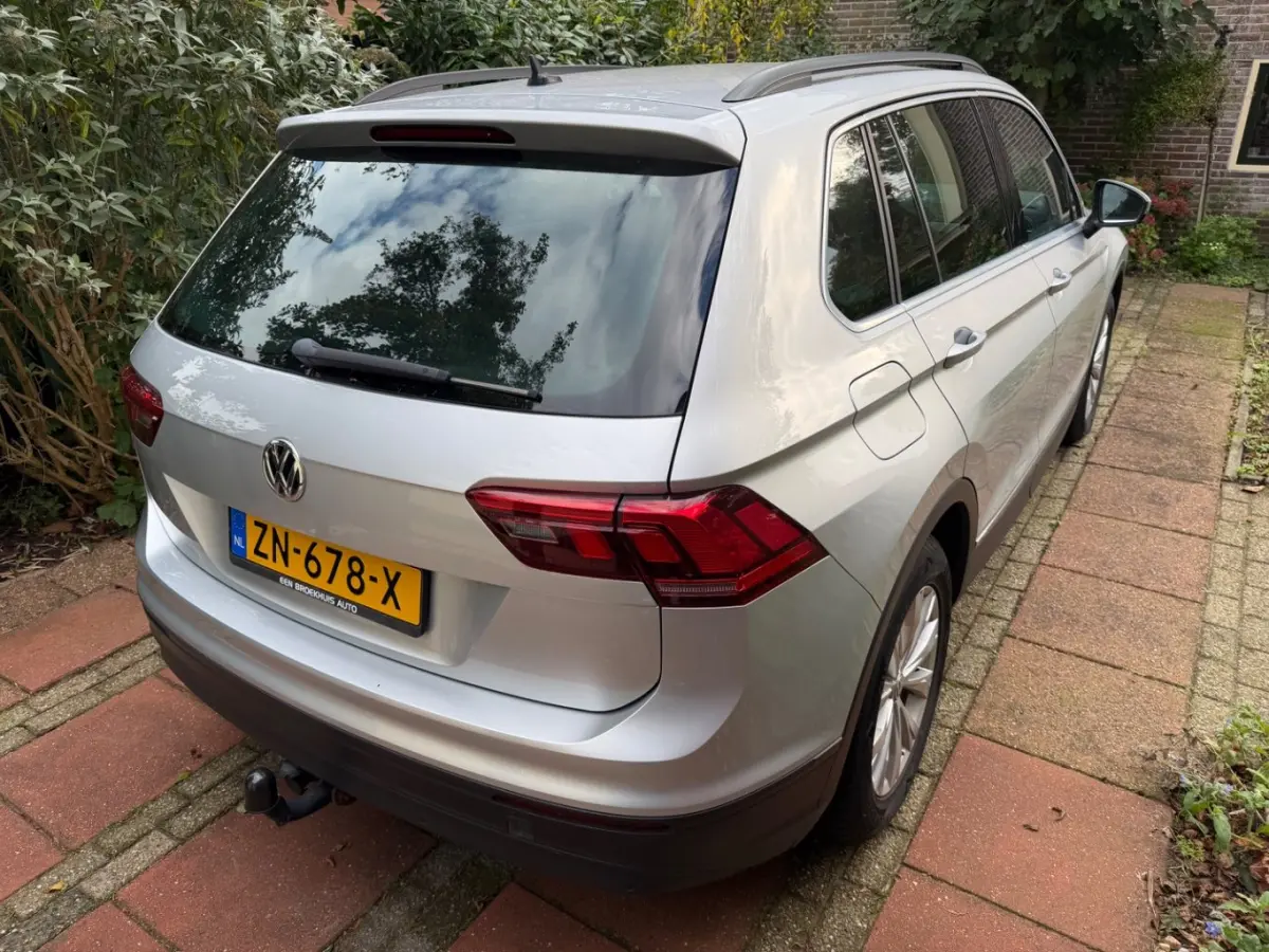1.5 TSI ACT Automaat Comfortline l Unieke kmstand! l Dealeronderhouden l Navigatie l Climate Control l Trekhaak l Adaptive Cr Control l