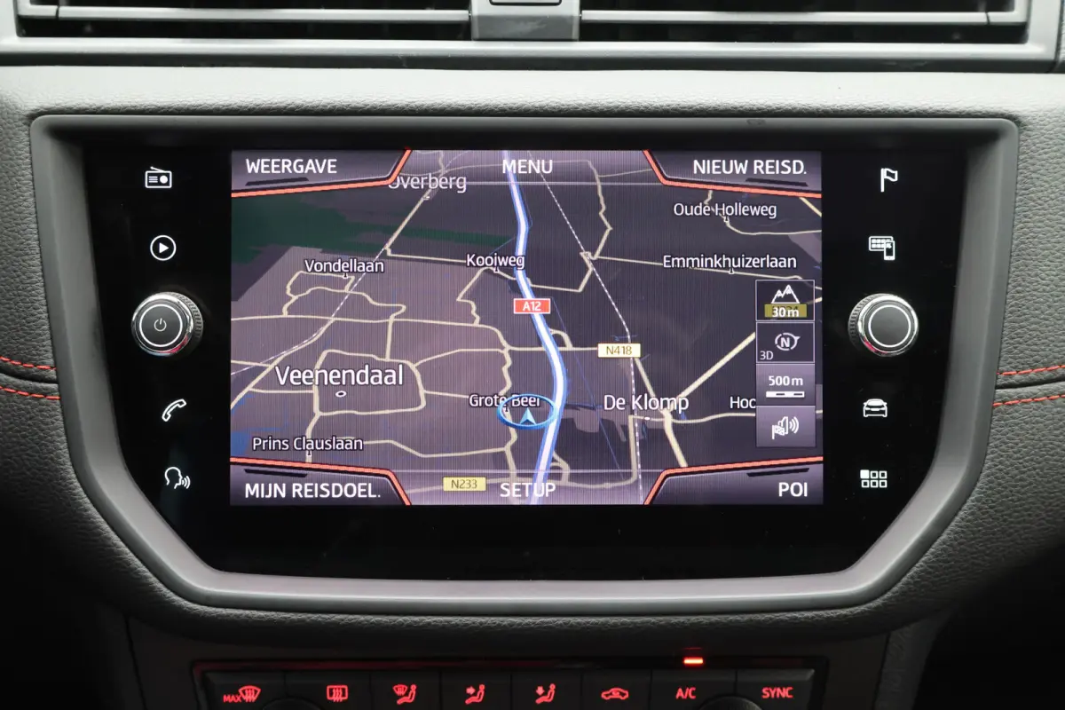 1.0 TSI FR Business Intense Panoramadak, Camera, ACC, Beats Audio, Apple CarPlay, 18"