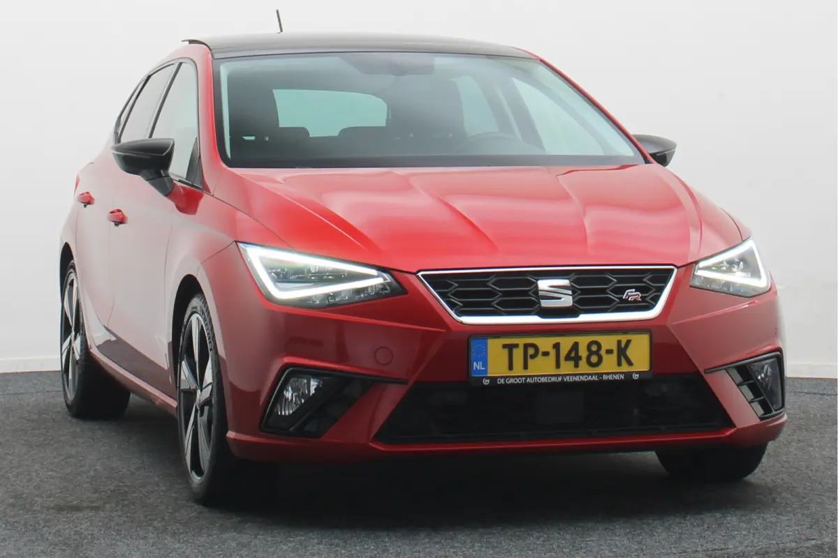 1.0 TSI FR Business Intense Panoramadak, Camera, ACC, Beats Audio, Apple CarPlay, 18"