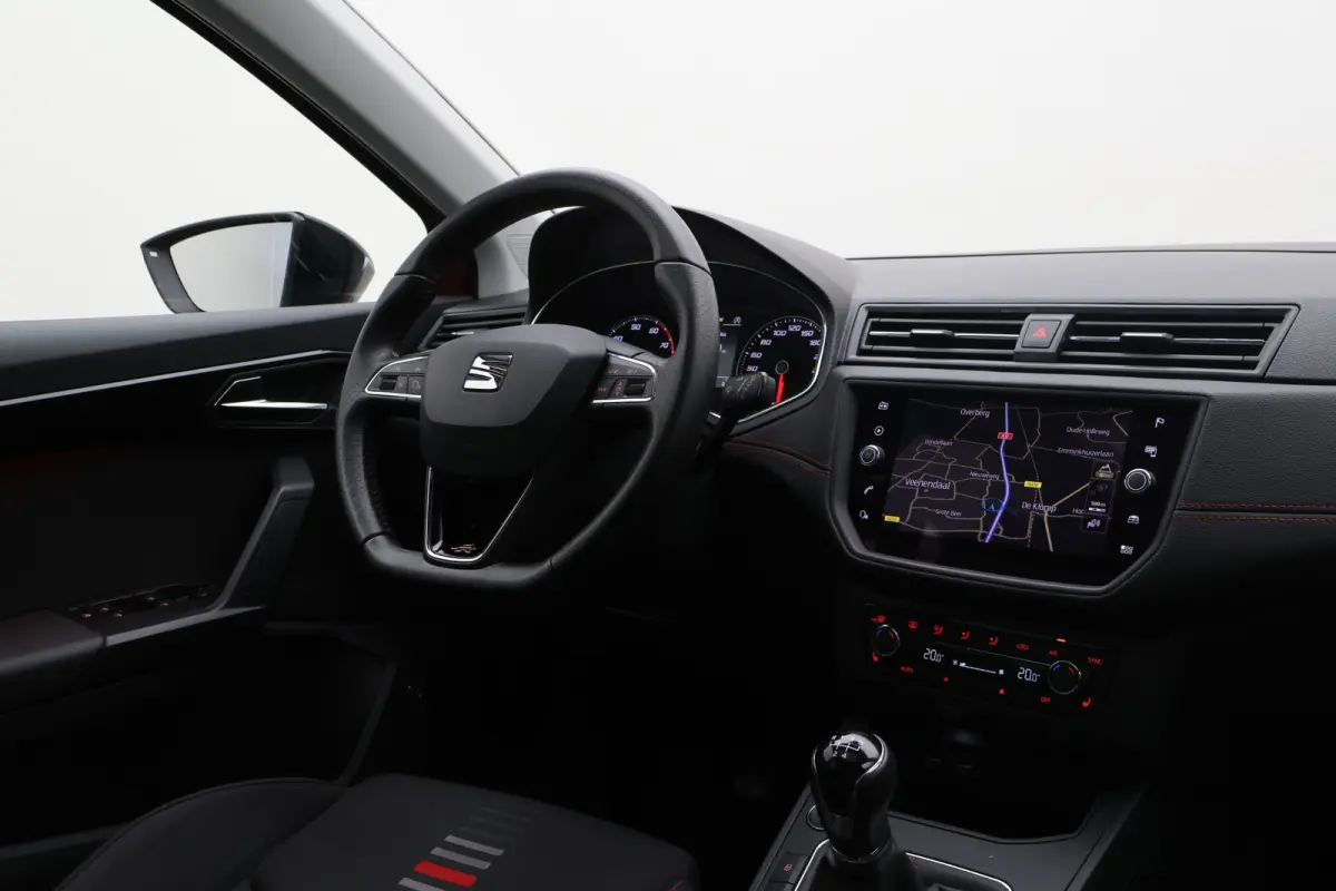 1.0 TSI FR Business Intense Panoramadak, Camera, ACC, Beats Audio, Apple CarPlay, 18"
