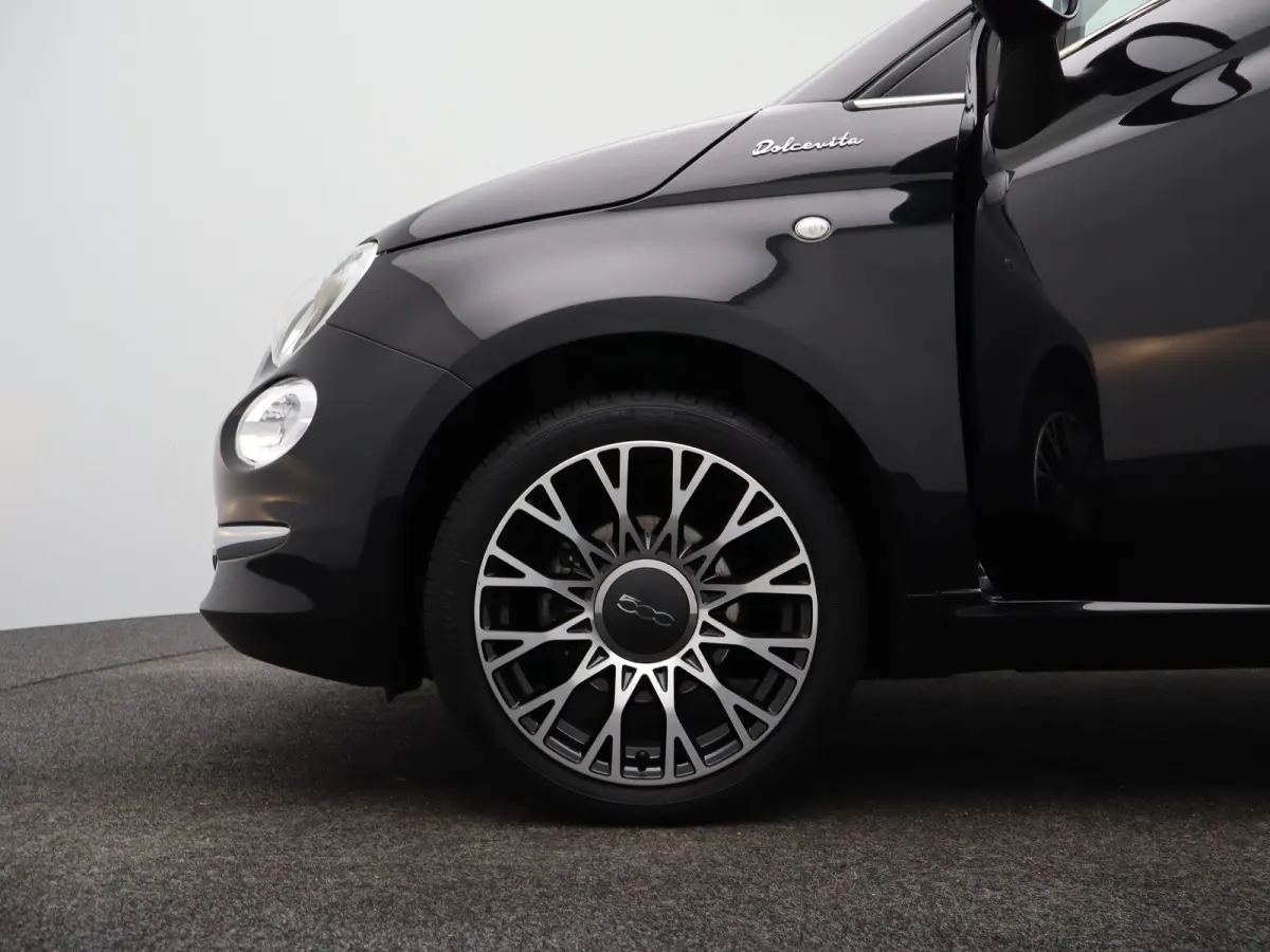 1.0 Hybrid Dolcevita Lage KM! | Cabrio | Carplay | Climate Control | Cruise Control | PDC | 16" Lichtmetalen Velgen | Origineel NL!