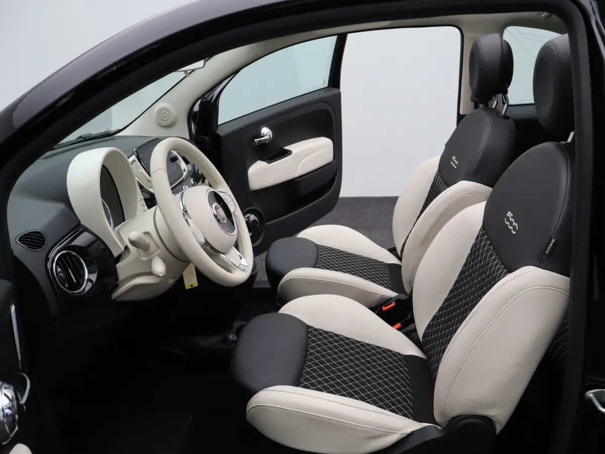 1.0 Hybrid Dolcevita Lage KM! | Cabrio | Carplay | Climate Control | Cruise Control | PDC | 16" Lichtmetalen Velgen | Origineel NL!