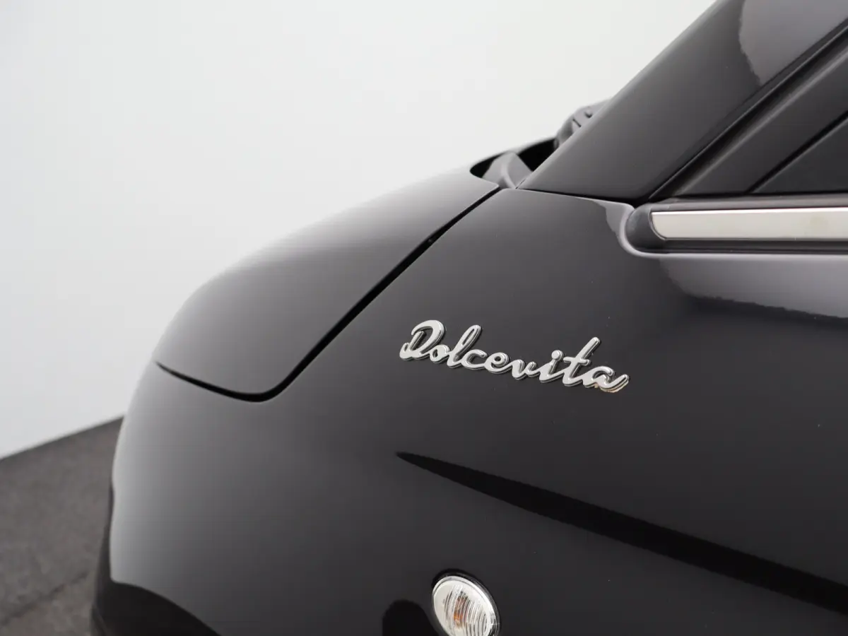 1.0 Hybrid Dolcevita Lage KM! | Cabrio | Carplay | Climate Control | Cruise Control | PDC | 16" Lichtmetalen Velgen | Origineel NL!