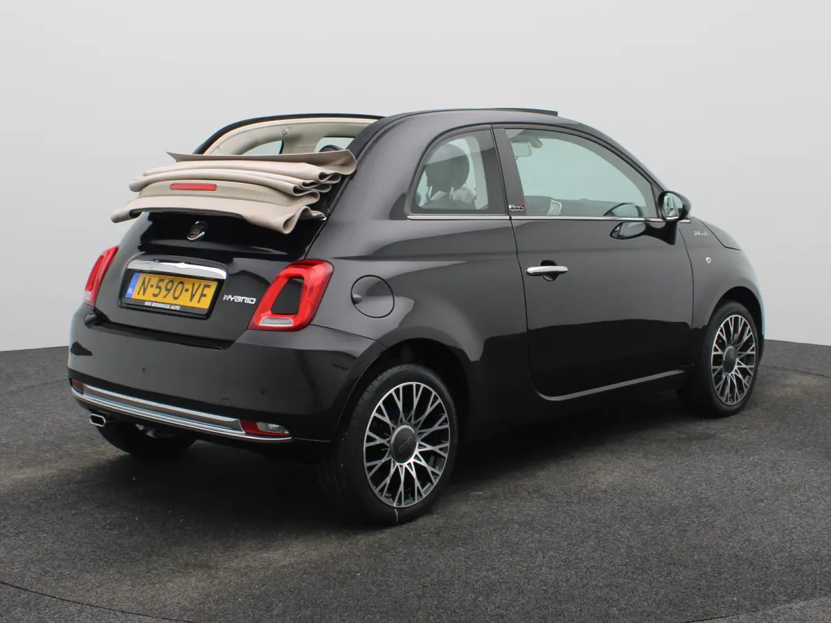 1.0 Hybrid Dolcevita Lage KM! | Cabrio | Carplay | Climate Control | Cruise Control | PDC | 16" Lichtmetalen Velgen | Origineel NL!