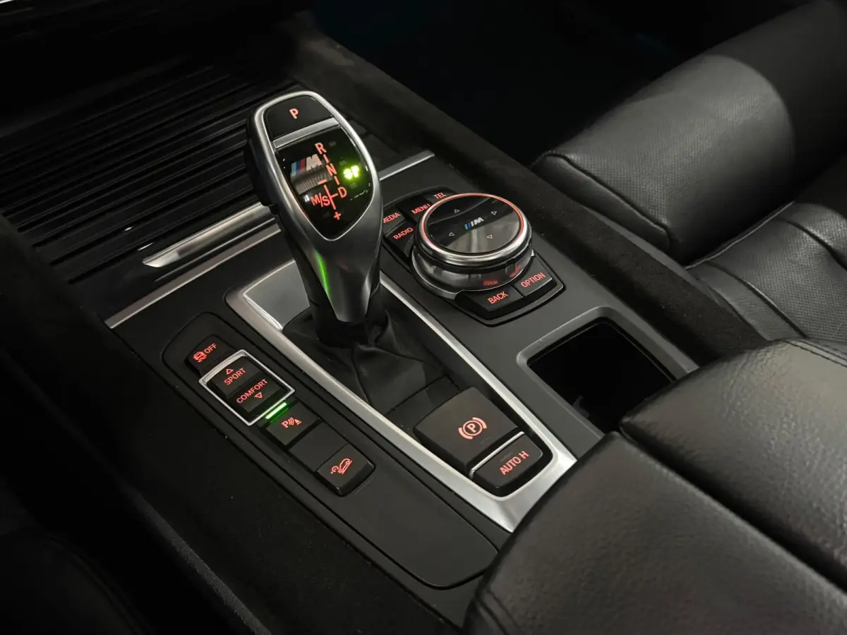 XDrive40d High Executive - Pano - Camera -