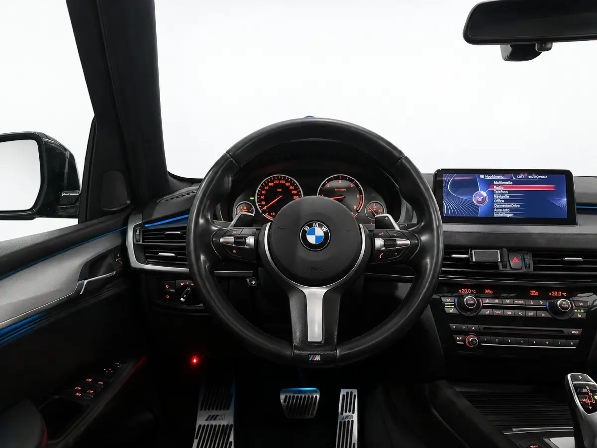 XDrive40d High Executive - Pano - Camera -