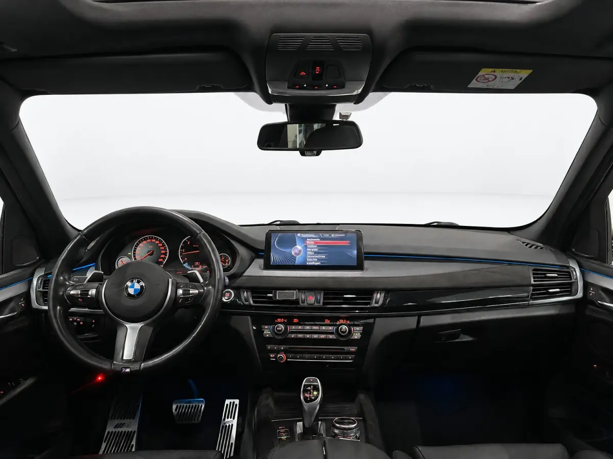 XDrive40d High Executive - Pano - Camera -
