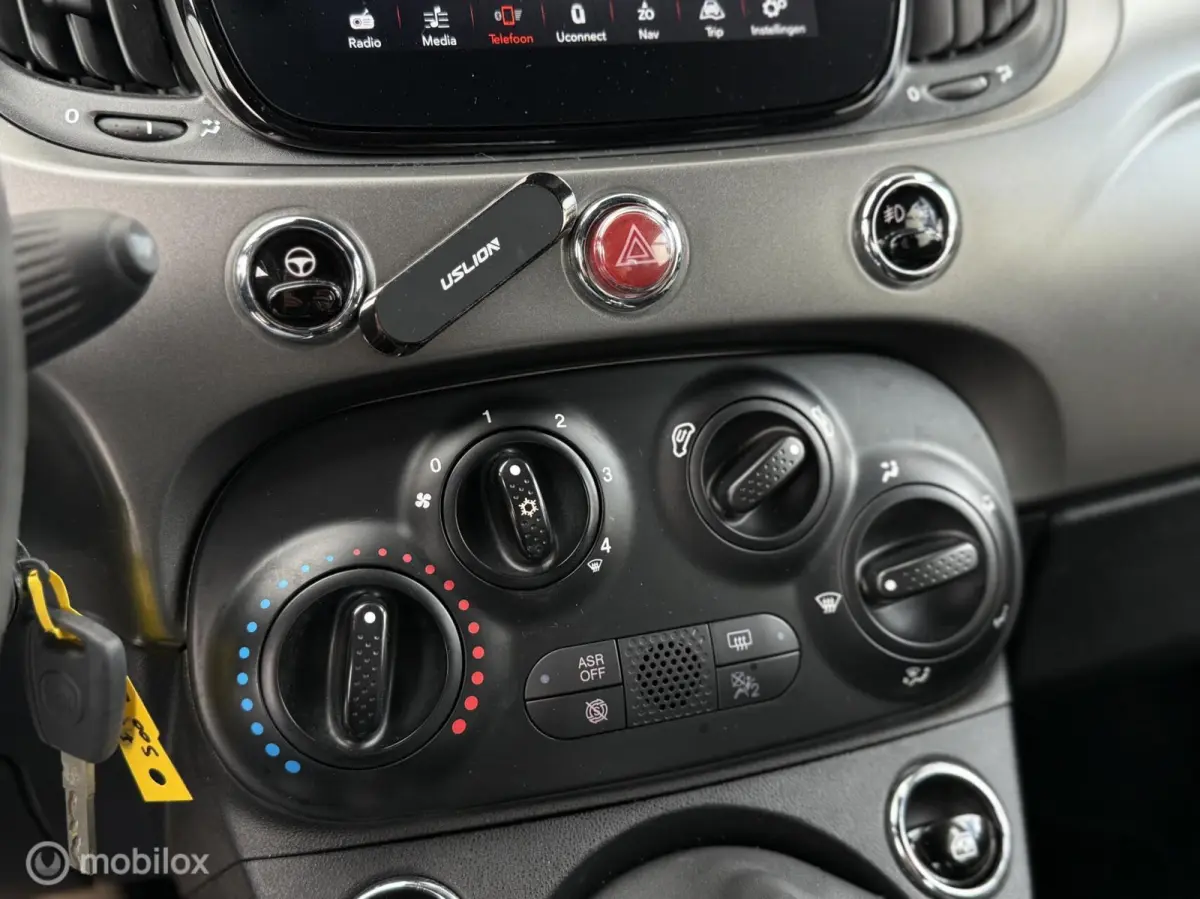 1.2 Sport Cruise 1e eig White Details CarPlay Smoke