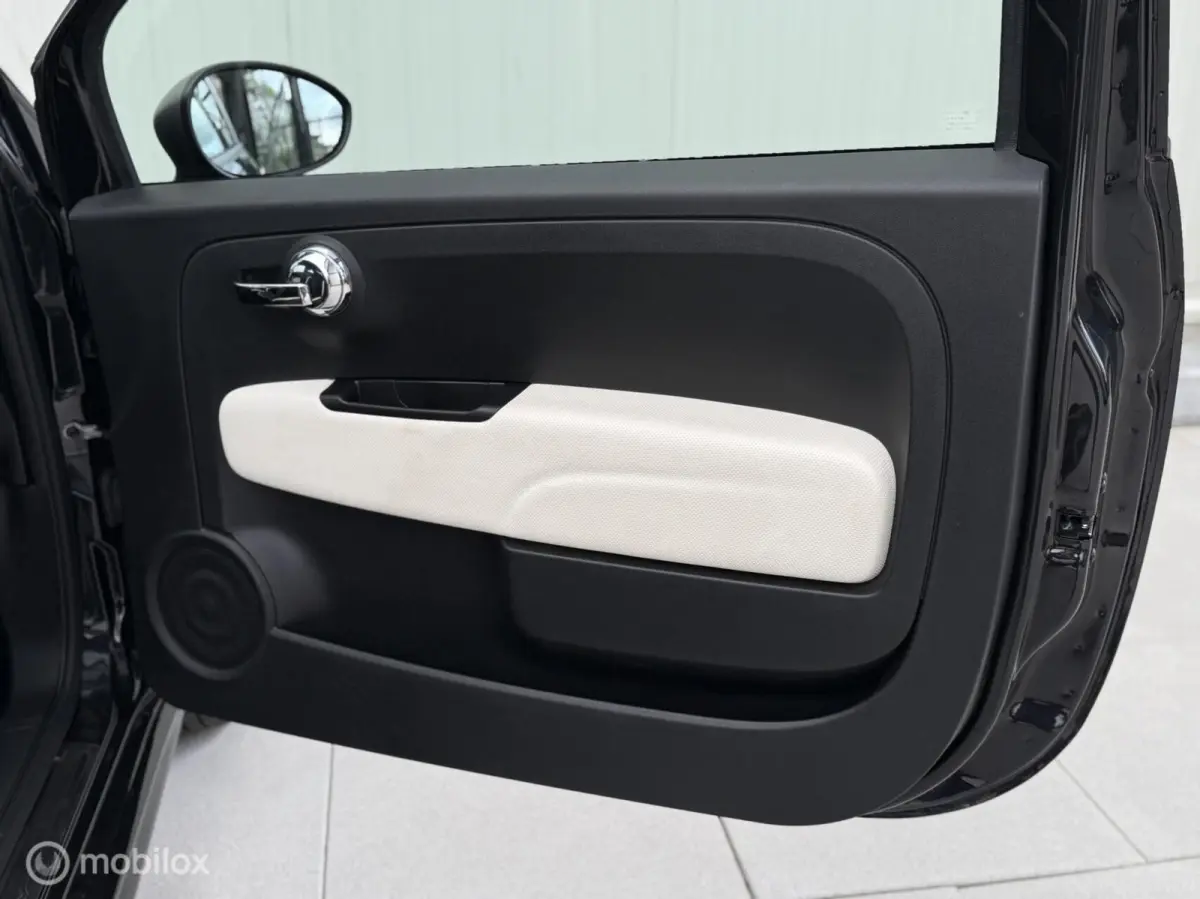 1.2 Sport Cruise 1e eig White Details CarPlay Smoke