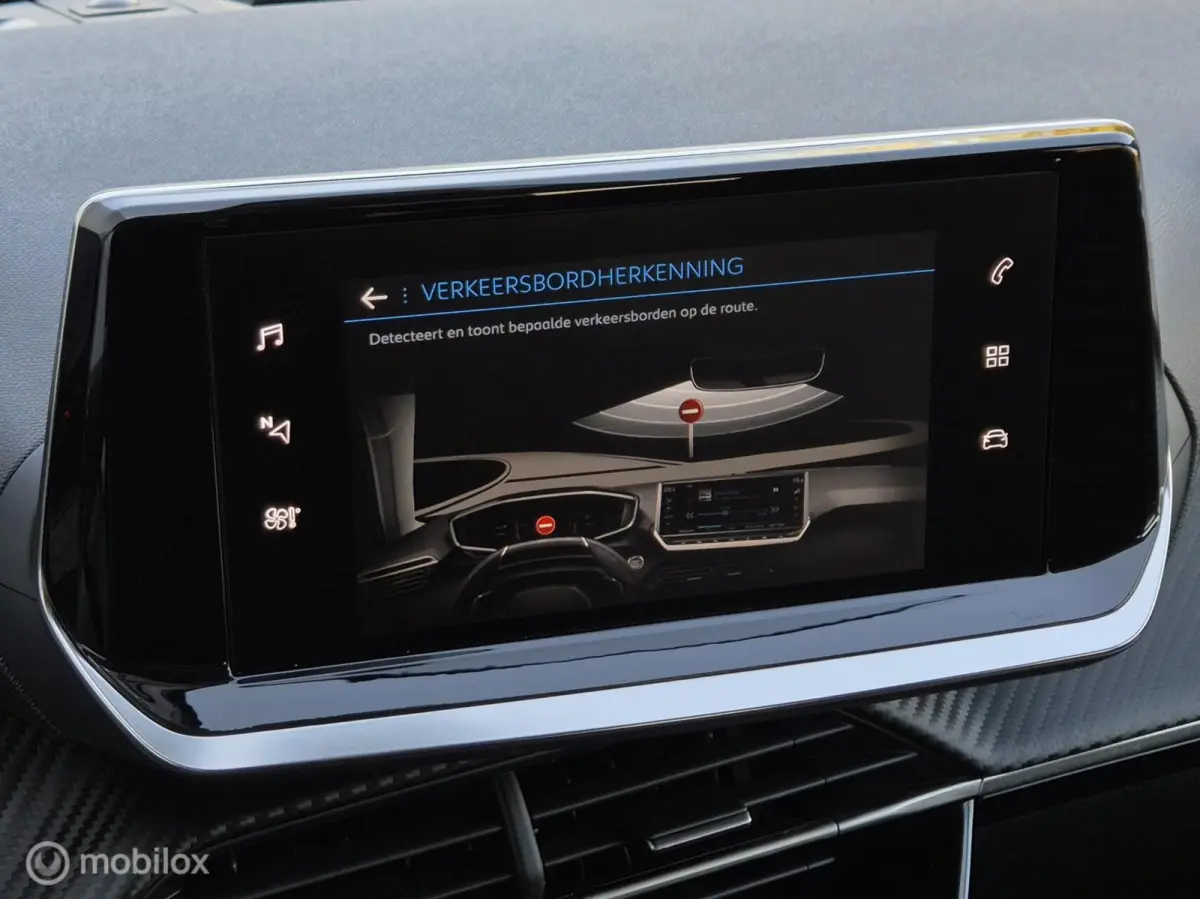 1.2 PURETECH STYLE/FULL LED/CARPLAY/PDC/16''LMV