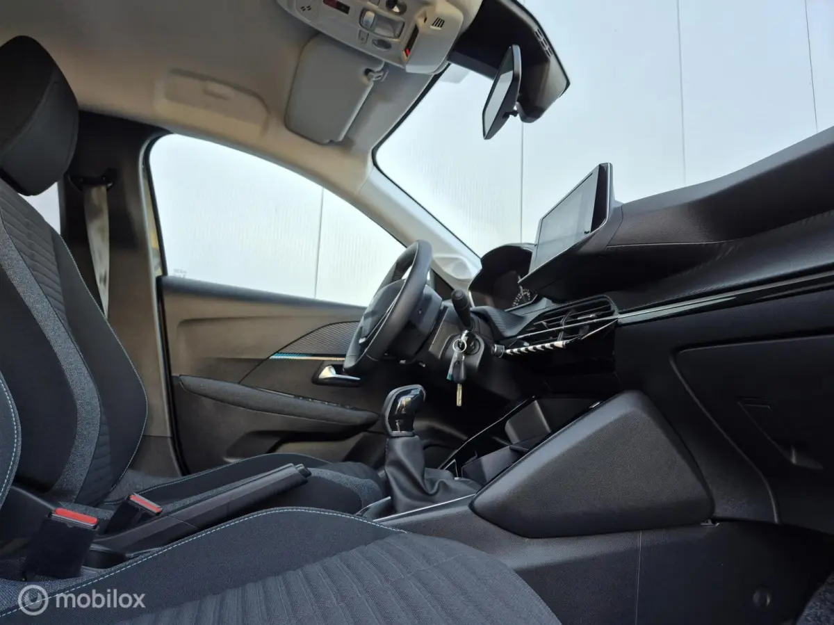 1.2 PURETECH STYLE/FULL LED/CARPLAY/PDC/16''LMV