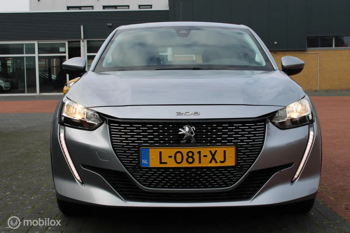 EV Active 50 kWh, 3- fasen, Navigatie, App connect, Cruise, Clima, 4 bijna nieuwe All season banden