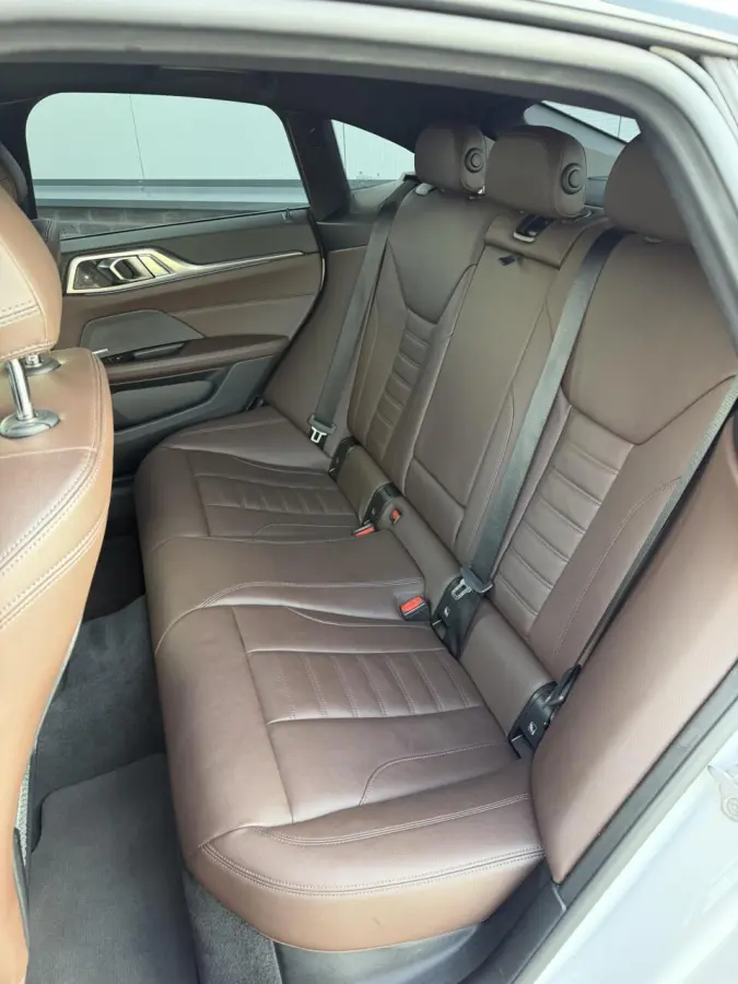 eDrive40 High Executive 84 kWh - Harman/Kardon - Leer