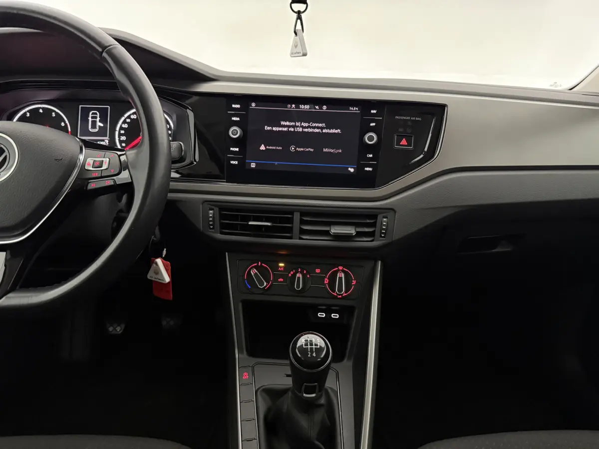 1.0 TSI R-Line | Cruise | Carplay | Airco | LED | Parkeersens. | NAP
