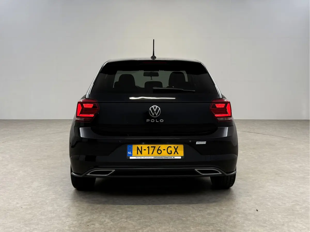 1.0 TSI R-Line | Cruise | Carplay | Airco | LED | Parkeersens. | NAP