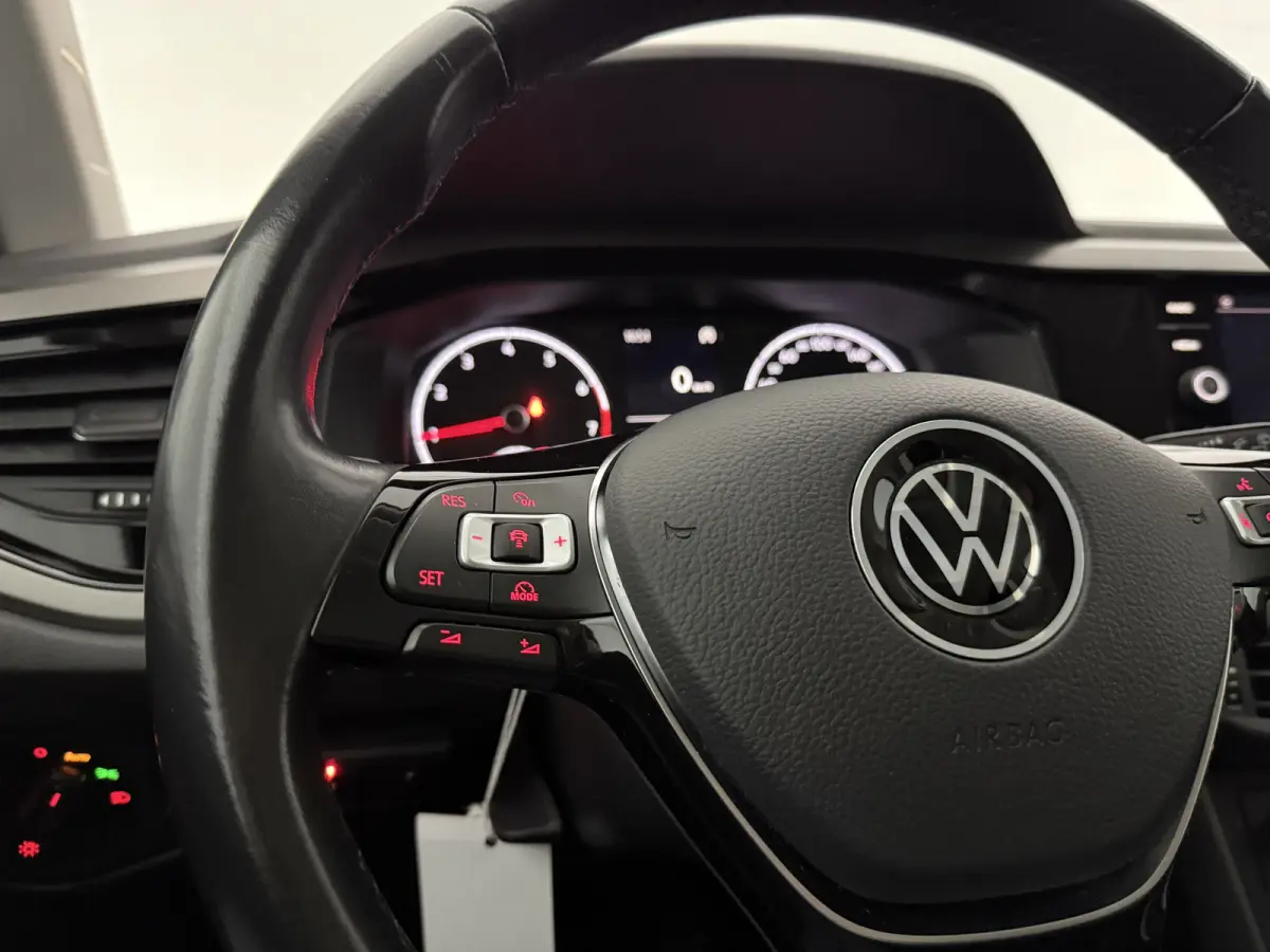 1.0 TSI R-Line | Cruise | Carplay | Airco | LED | Parkeersens. | NAP