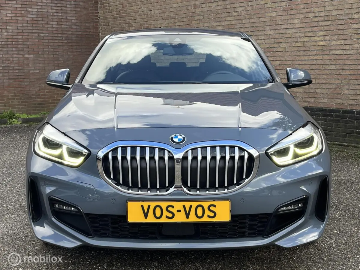 120i Executive