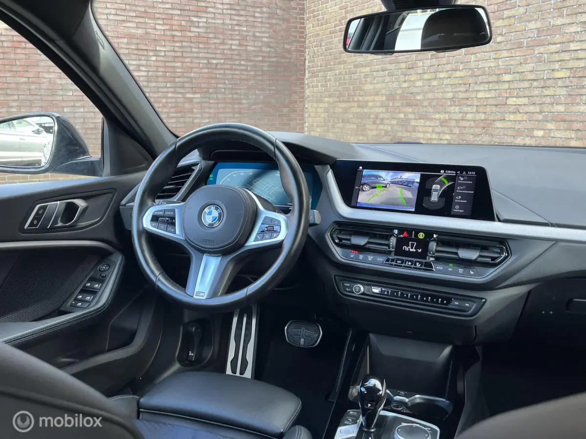 120i Executive
