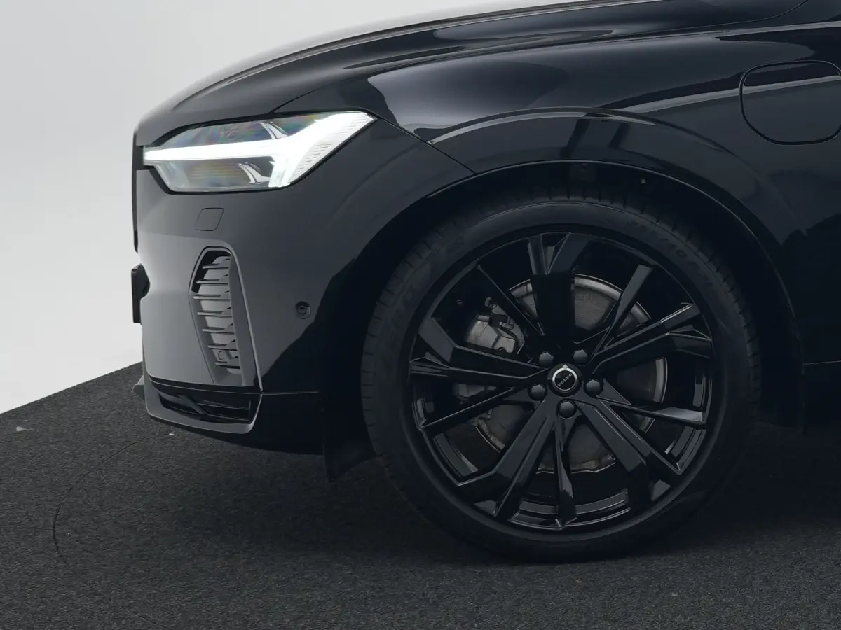 T8 Recharge AWD Ultra Black Edition | Luchtvering | Head-Up | Harman/Kardon | 360° | Panoramadak | 21" | Sportstoel