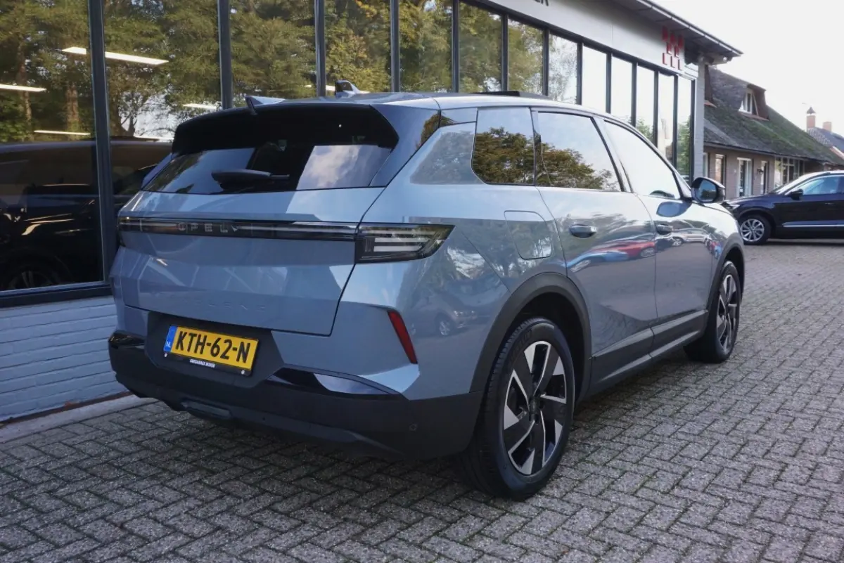 1.2 Turbo Hybrid GS