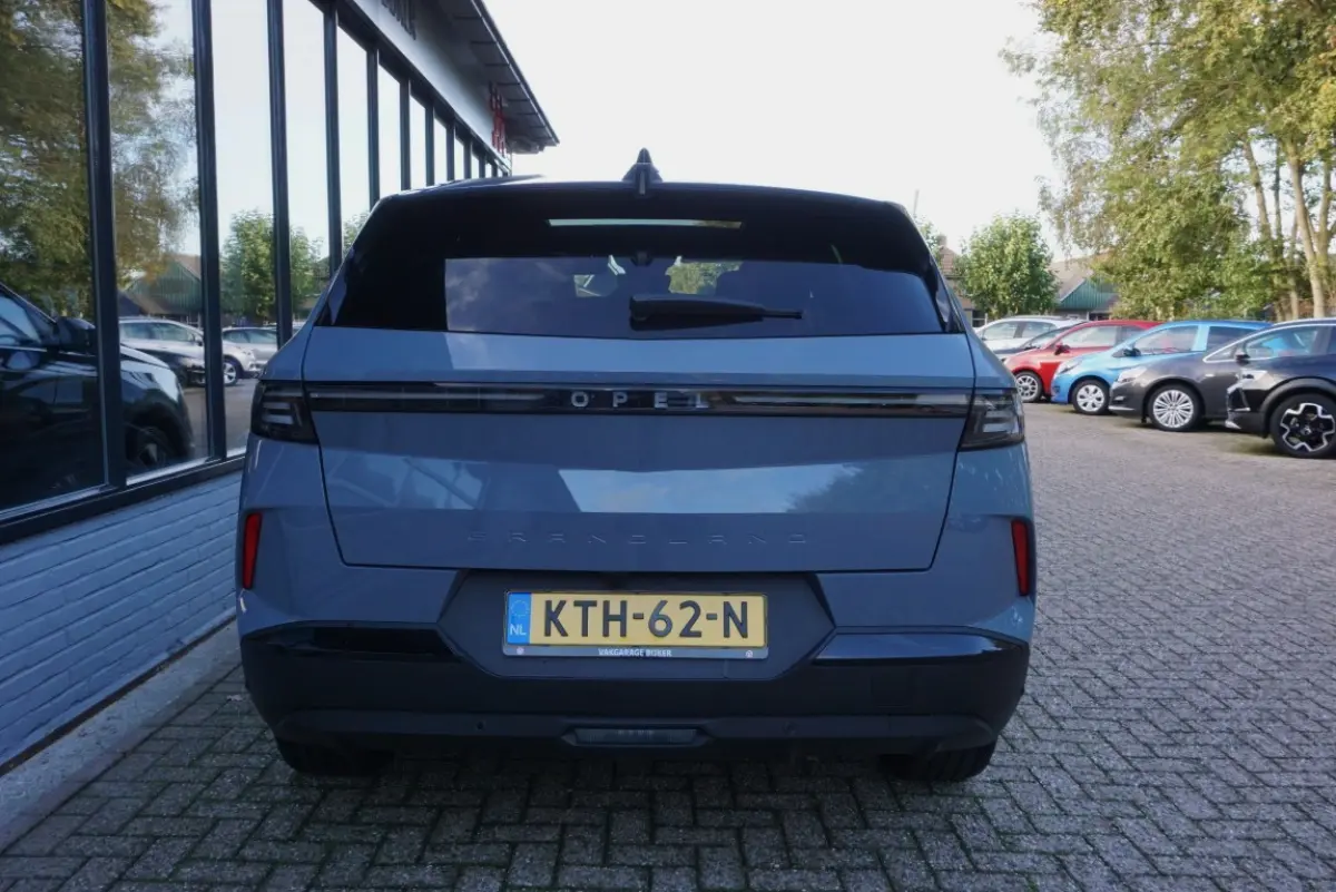 1.2 Turbo Hybrid GS