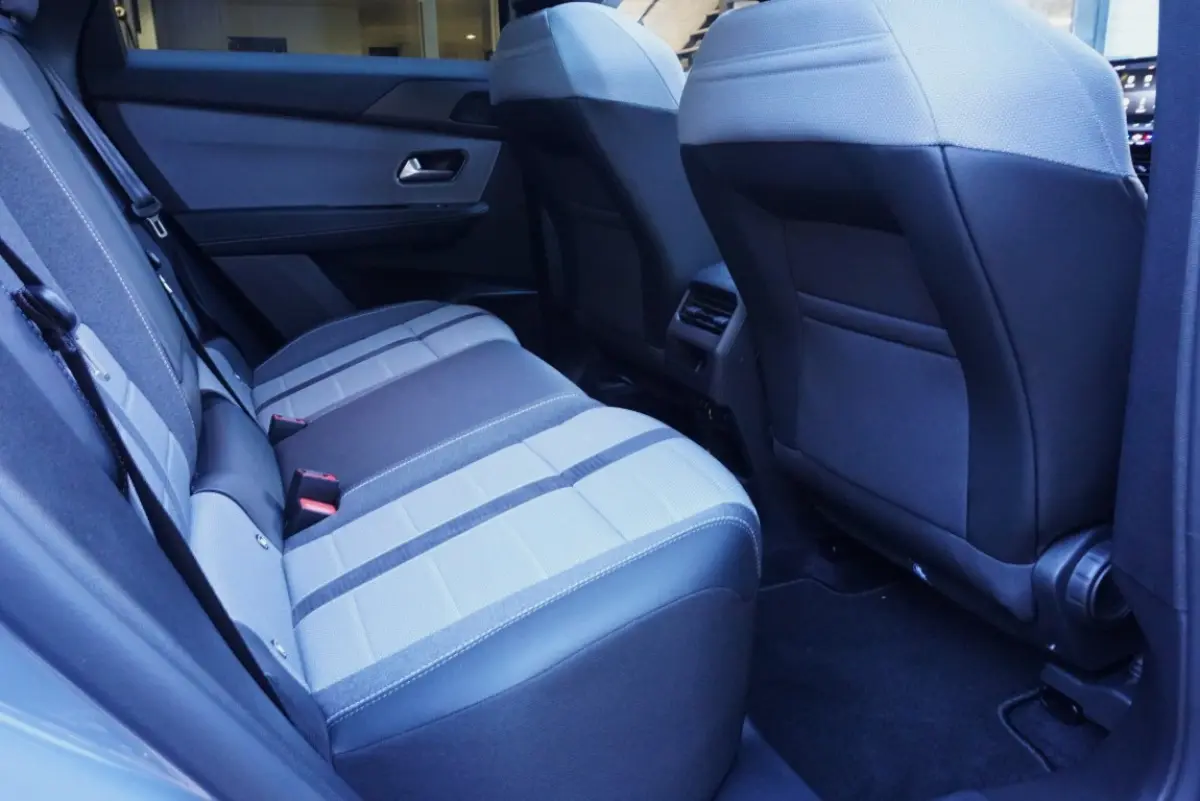 1.2 Turbo Hybrid GS