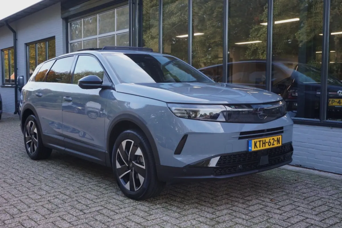 1.2 Turbo Hybrid GS
