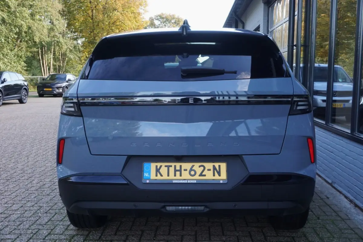 1.2 Turbo Hybrid GS