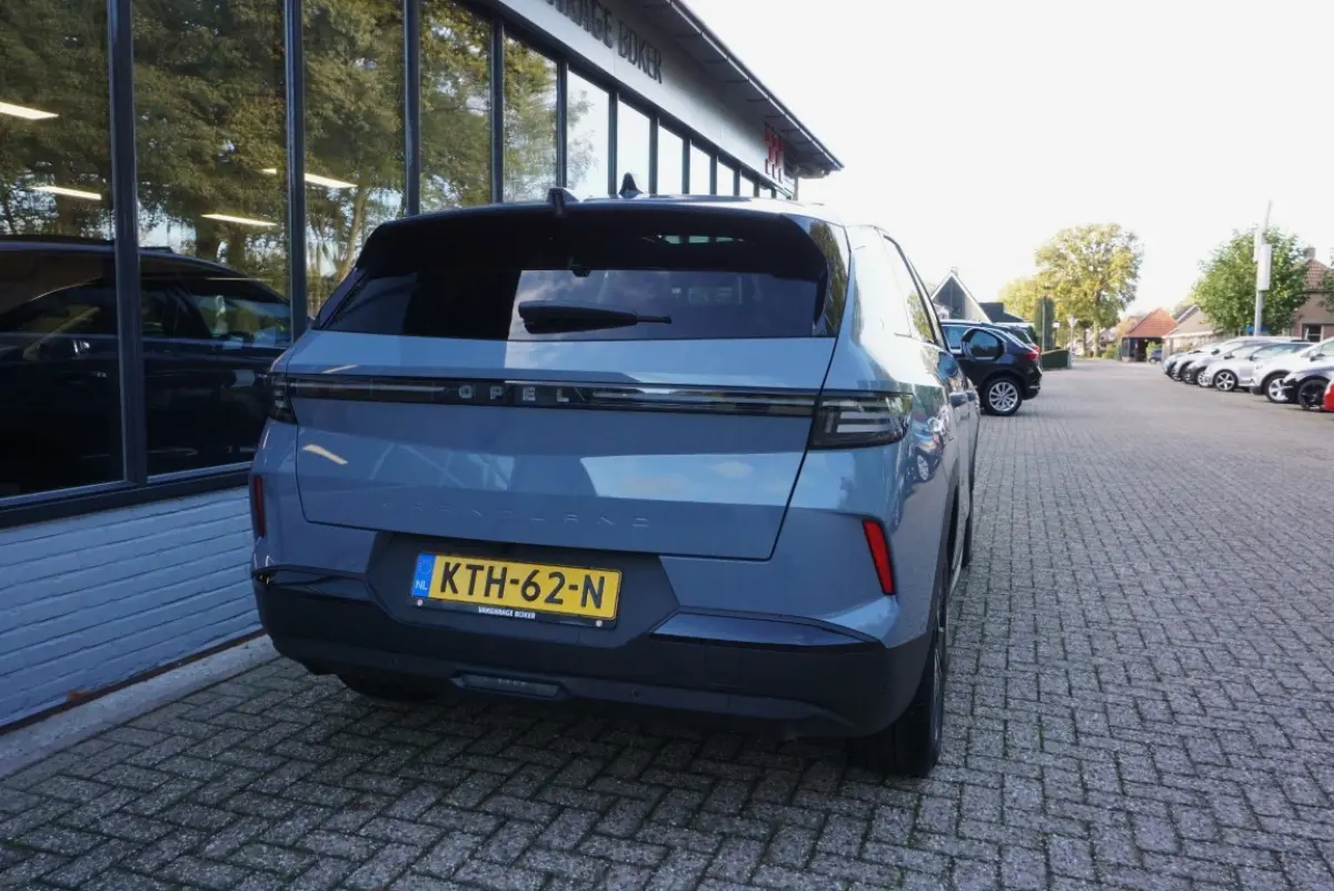 1.2 Turbo Hybrid GS