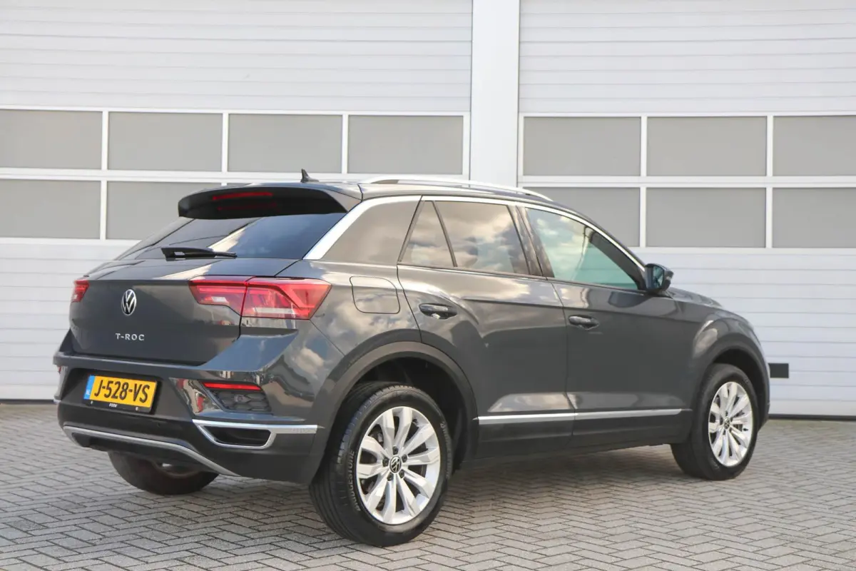 1.5 TSI 150pk Sport | Navigatie | App Connect | Parkeersensoren