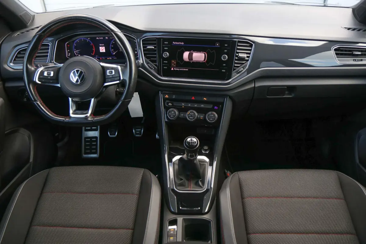 1.5 TSI 150pk Sport | Navigatie | App Connect | Parkeersensoren