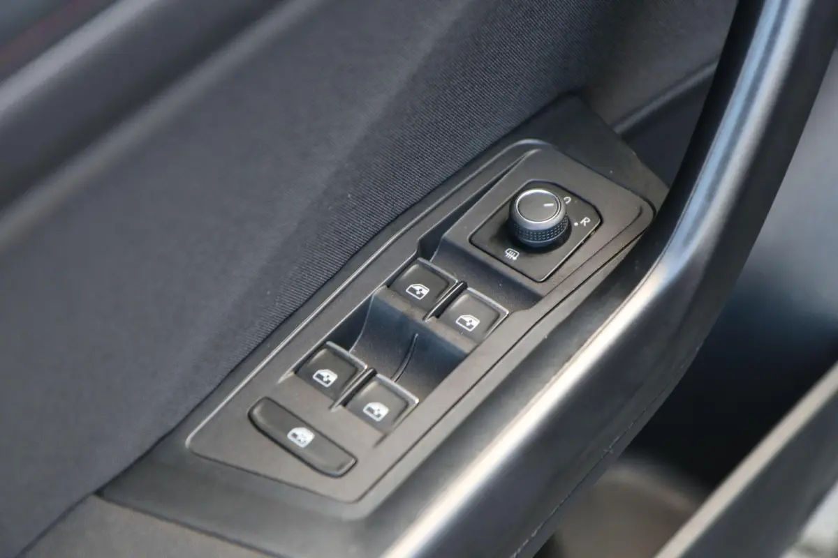 1.5 TSI 150pk Sport | Navigatie | App Connect | Parkeersensoren