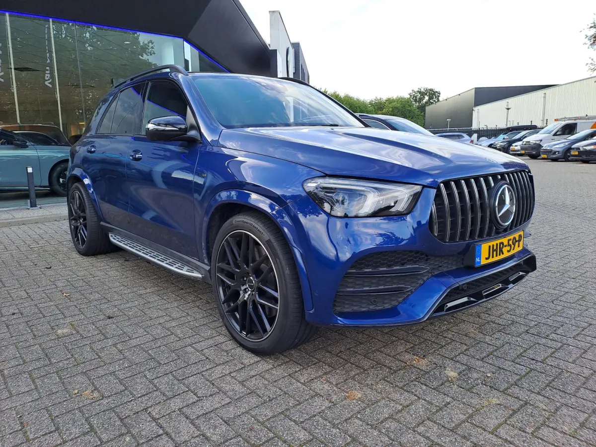 350 e 4MATIC Premium Plus | SOH 98% | BURMESTER AUDIO | LUCHTVERING | PANORAMA- SCHUIFDAK | ELEKTRISCHE STOELEN MET MEMORY | CARBON INTERIEUR AFWERKING | LEER | APPLE CARPLAY / ANDROID AUTO 
