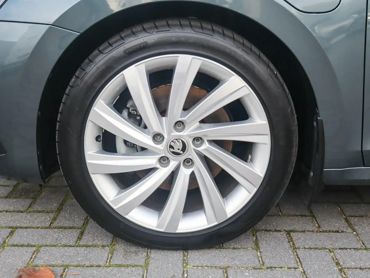 1.4 TSI 204pk PHEV Business Edition Plus | Trekhaak Wegklapbaar | Stuurwiel Verwarmd | Achteruitrijcamera