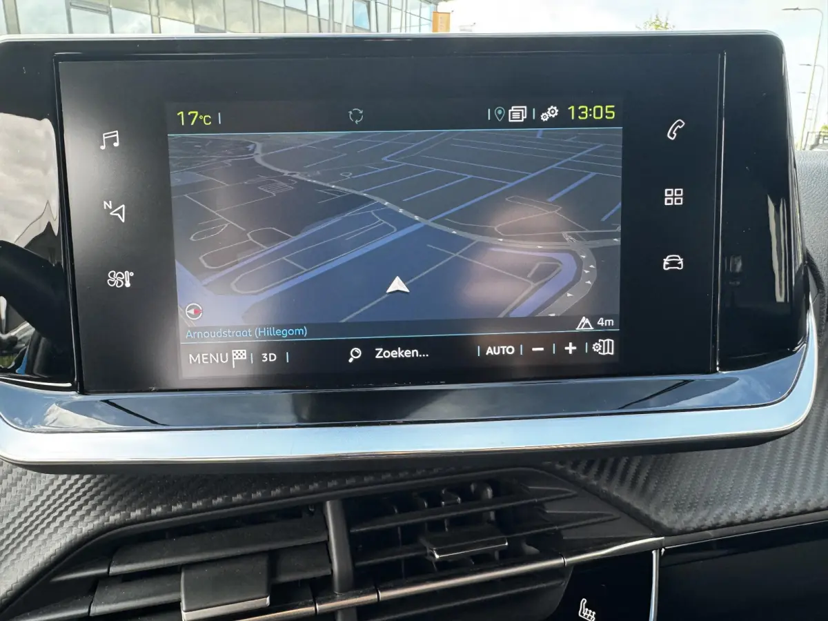 E-Style - STOELVERWARMING - APPLE CARPLAY/ANDROID AUTO - PARKEERSENSOREN