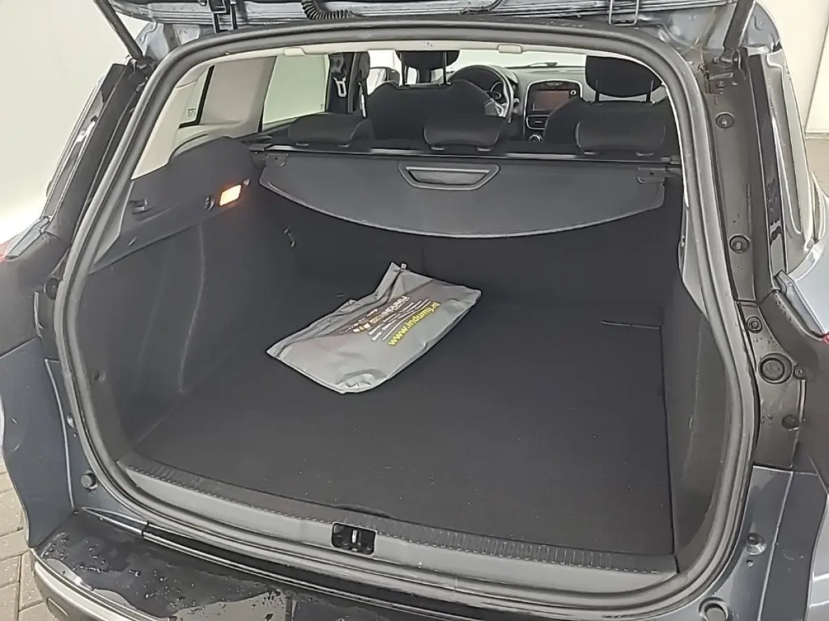 TCe 90 Limited | achteruitrijcamera | climate control | navigatie |