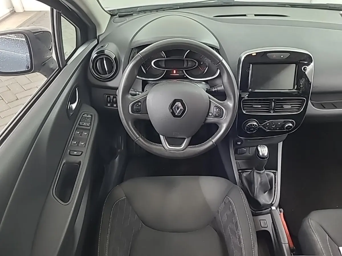 TCe 90 Limited | achteruitrijcamera | climate control | navigatie |