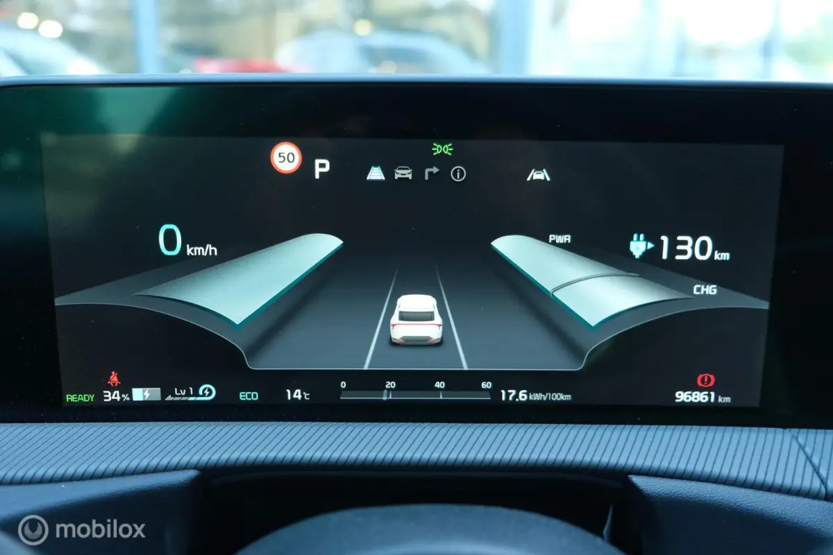 GT-Line 77.4 kWh | Pano | Stoelverwarming en ventilatie | Stuurwielverwarming | 360 Camera | Dealeronderhouden