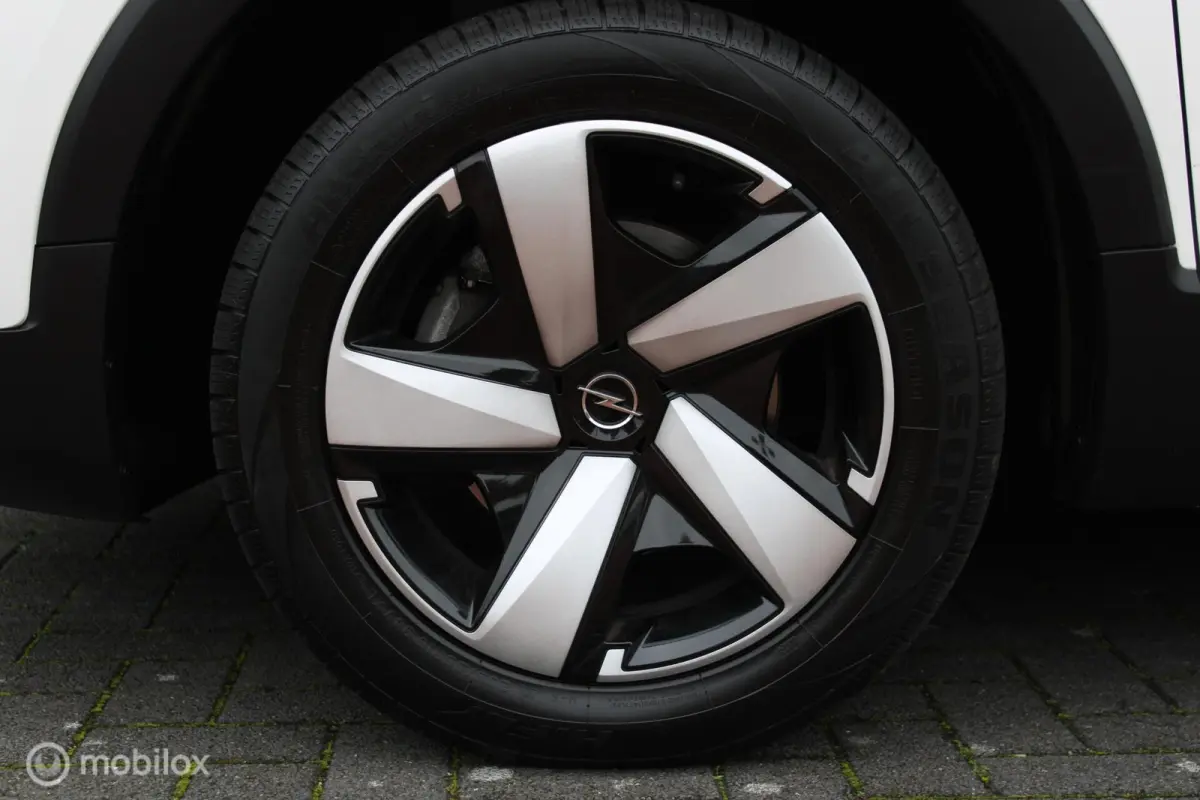 1.2 Turbo 110 PK Edition, App Connect, Full ledverlichting, Cruise, Clima, 28000 KM !