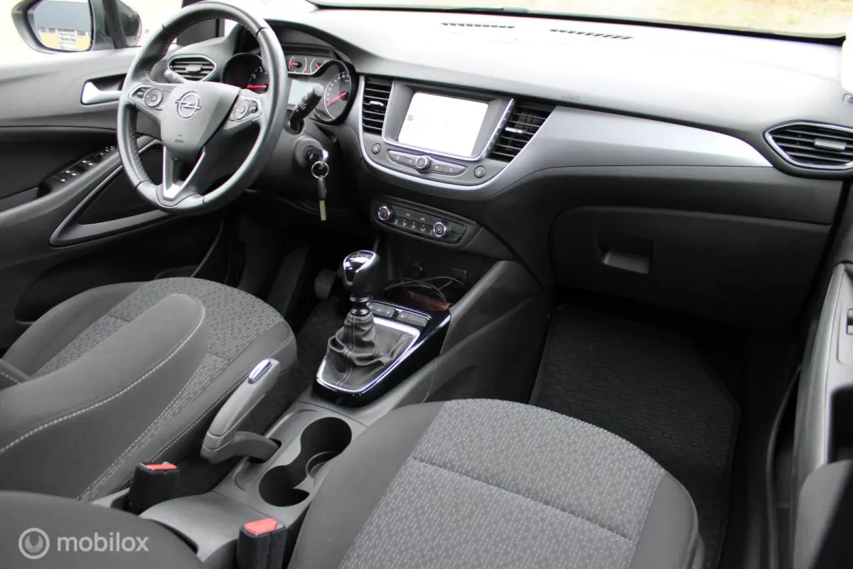 1.2 Turbo 110 PK Edition, App Connect, Full ledverlichting, Cruise, Clima, 28000 KM !