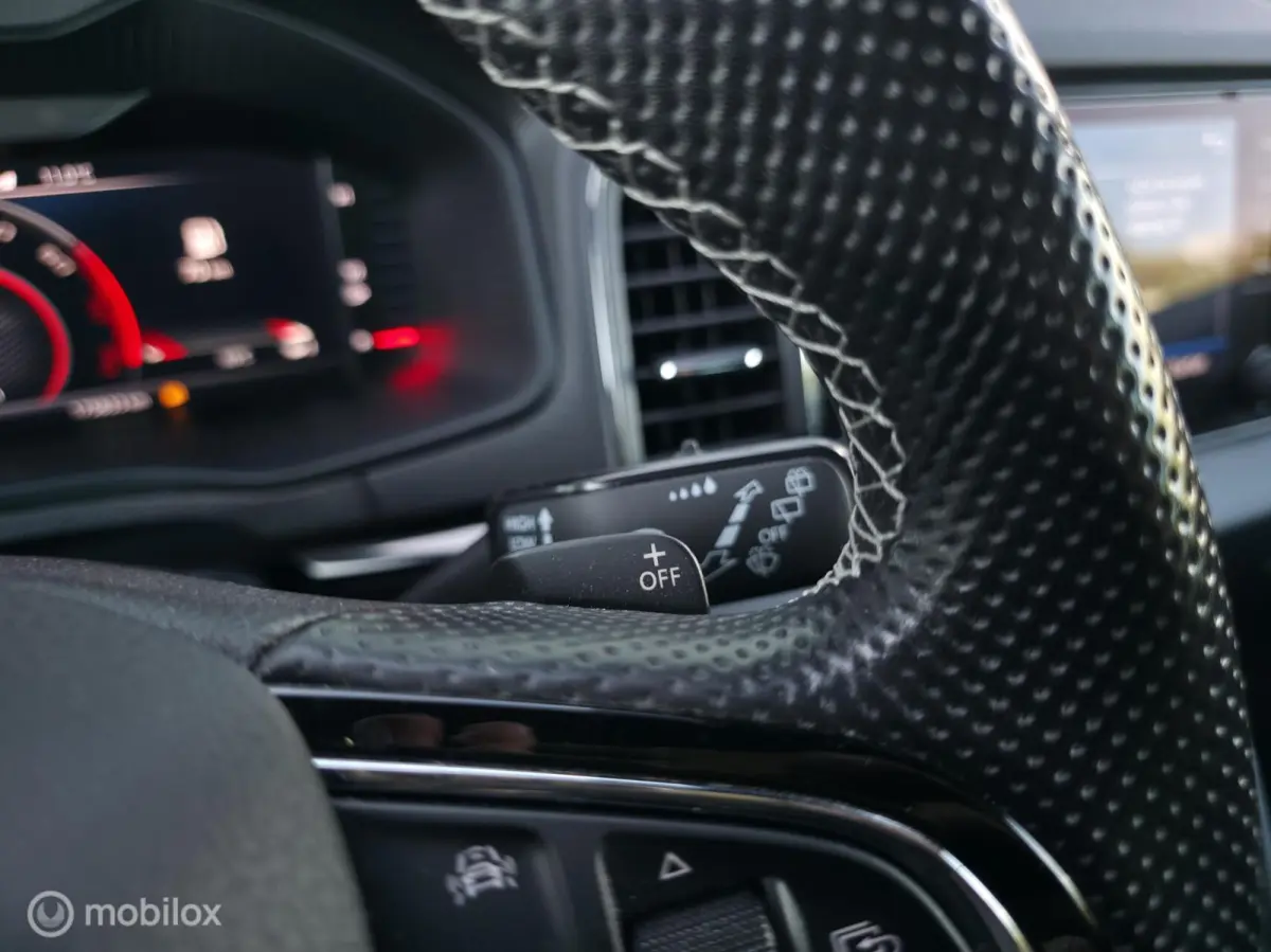 1.5 TSI ACT Sportline / Canton / Leder / Camera