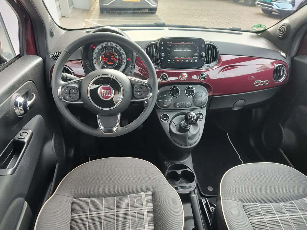 1.0 HYBRID LOUNGE Clima | Carplay/Android | Cruise Control