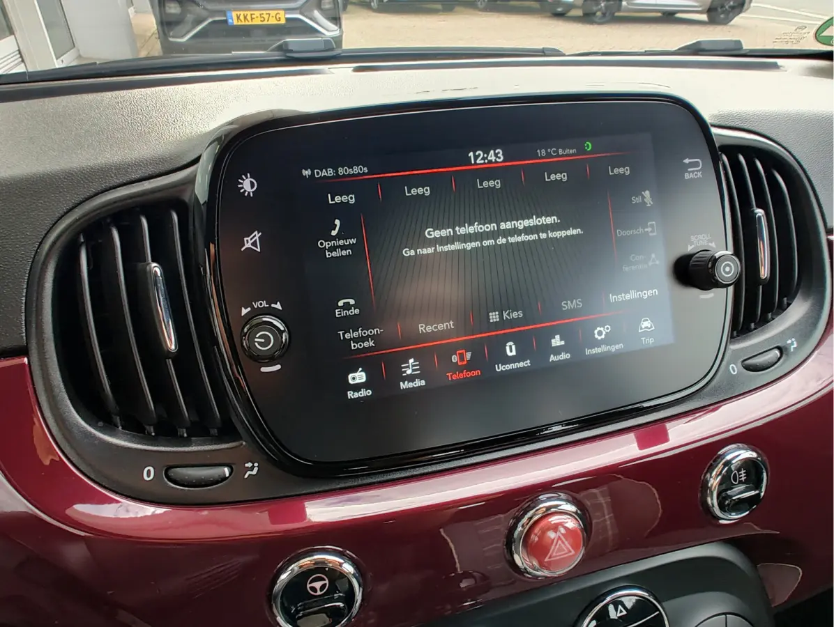 1.0 HYBRID LOUNGE Clima | Carplay/Android | Cruise Control